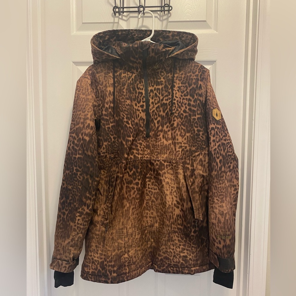 Volcom Snow Fern Insulated Gore Pullover Leopard (Size Medium)